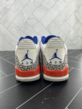 Load image into Gallery viewer, Nike Air Jordan 3 Retro Knicks Size 9 136064-148 2019