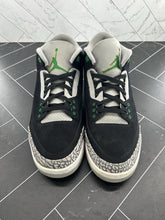 Load image into Gallery viewer, Nike Air Jordan 3 Retro Mid Pine Green Size 13 CT8532-030