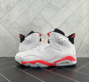 NEW Nike Air Jordan 6 Retro 2014 White Infrared Size 9.5 384664-123