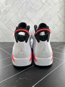 NEW Nike Air Jordan 6 Retro 2014 White Infrared Size 9.5 384664-123