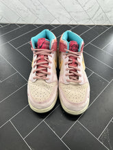 Load image into Gallery viewer, Nike Social Status x Dunk Mid Strawberry Milk Size 11 DJ1173-600