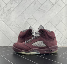 Load image into Gallery viewer, Nike Air Jordan 5 Retro SE 2023 Burgundy Size 10 DZ4131-600 2023