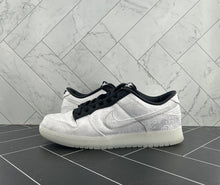 Load image into Gallery viewer, Nike Fragment Design x CLOT x Dunk SP Low 20th Anniversary Size 9.5 FN0315-110