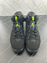 Load image into Gallery viewer, Nike Air Jordan 6 Retro Electric Green 2021 Size 9.5 CT8529-003
