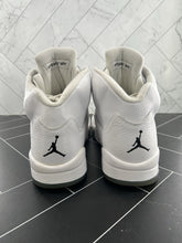 Load image into Gallery viewer, Nike Air Jordan 5 Retro 2015 White Metallic Size 12 136027-130