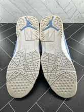 Load image into Gallery viewer, Nike Air Jordan 7 Retro Pantone Size 13 304775-400