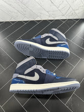 Load image into Gallery viewer, NEW Nike Air Jordan 1 SE Craft Mid Inside Out - Obsidian Size 12.5 DR8868-400