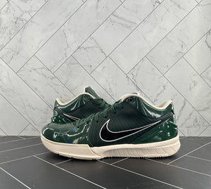 Nike Undefeated x Kobe 4 Protro Fir Size 10 CQ3869-301 2019