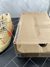 Load image into Gallery viewer, Nike Off-White x Blazer Mid All Hallows Eve Size 12 AA3832-700
