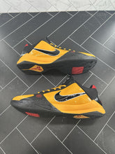 Load image into Gallery viewer, Nike Zoom Kobe 5 Protro Bruce Lee 2020 Size 10 CD4991-700