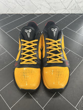 Load image into Gallery viewer, Nike Zoom Kobe 5 Protro Bruce Lee 2020 Size 10 CD4991-700