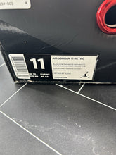 Load image into Gallery viewer, Nike Air Jordan 11 Retro 72-10 2015 Size 11 378037-002