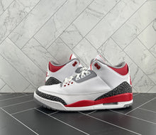 Load image into Gallery viewer, Nike Air Jordan 3 Retro Mid Fire Red Size 11.5 DN3707-160