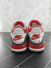Load image into Gallery viewer, Nike Air Jordan 3 Retro Mid Fire Red Size 11.5 DN3707-160