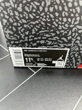 Load image into Gallery viewer, Nike Air Jordan 3 Retro Mid Fire Red Size 11.5 DN3707-160