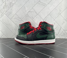 Load image into Gallery viewer, Nike Air Jordan 1 Retro High Gucci Size 10.5 332550-025