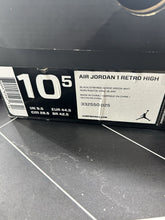 Load image into Gallery viewer, Nike Air Jordan 1 Retro High Gucci Size 10.5 332550-025