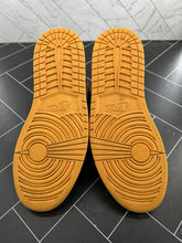 Load image into Gallery viewer, Nike Air Jordan 1 Retro OG High Yellow Toe Size 11 555088-711