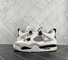 Load image into Gallery viewer, Nike Air Jordan 4 Retro Mid Military Black Size 9.5 DH6927-111