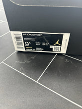Load image into Gallery viewer, NEW Nike Air Jordan 1 Mid Paris Size 9.5 DR8038-100