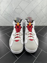 Load image into Gallery viewer, Nike Air Jordan 6 Retro Hare Size 8 Women’s 9.5 CT8529-062 White Grey OG
