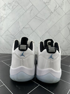 Nike Air Jordan 11 Retro Low Legend Blue Size 9 AV2187-117 2021 White Blue OG XI