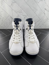 Load image into Gallery viewer, Nike Air Jordan 6 Retro Midnight Navy Size 10 CT8529-141 OG White Blue