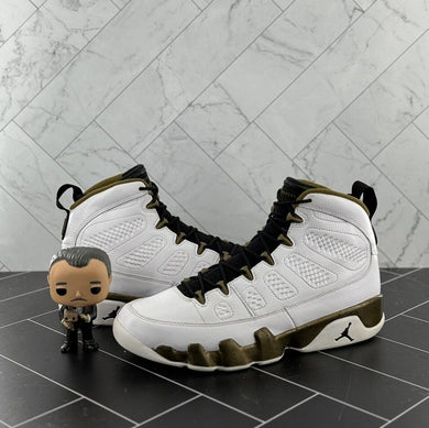 Nike Air Jordan 9 Retro Statue Size 8.5 302370-109 2015 White Gold Black OG