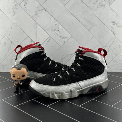 Nike Air Jordan 9 Retro Johnny Kilroy Size 10.5 Black Silver Red OG 302370-012