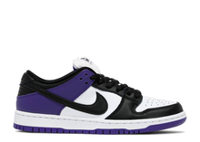 Load image into Gallery viewer, NIKE SB DUNK LOW &quot;COURT PURPLE&quot;