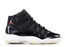 Load image into Gallery viewer, AIR JORDAN 11 BG (GS) &quot;72-10&quot;