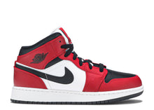 Load image into Gallery viewer, AIR JORDAN 1 RETRO MID GS &quot;CHICAGO BLACK TOE&quot;