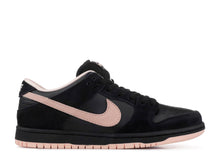 Load image into Gallery viewer, NIKE DUNK LOW SB &quot;WASHED CORAL&quot;