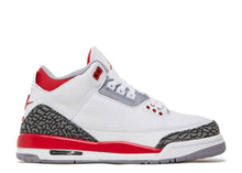Load image into Gallery viewer, AIR JORDAN 3 RETRO GS &quot;FIRE RED&quot; 2022