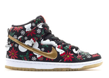 Load image into Gallery viewer, NIKE CONCEPTS X DUNK HIGH SB PREMIUM &quot;UGLY CHRISTMAS SWEATER&quot; SPECIAL BOX