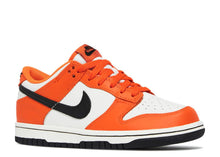 Load image into Gallery viewer, NIKE DUNK LOW GS &quot;HALLOWEEN&quot; 2022