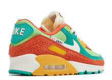 Load image into Gallery viewer, NIKE AIR MAX 90 SE &quot;RUNNING CLUB - ROMA GREEN&quot;