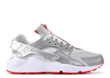 Load image into Gallery viewer, NIKE AIR HUARACHE RUN ZIP QS &quot;SHOE PALACE 25TH ANNIVERSARY&quot;
