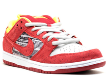 Load image into Gallery viewer, NIKE DUNK LOW PREMIUM SB QS &quot;CRAWFISH&quot;