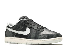 Load image into Gallery viewer, NIKE DUNK LOW PREMIUM &quot;ANIMAL PACK - ZEBRA&quot;
